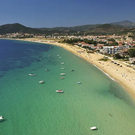 Leaves Dom wakacyjny *