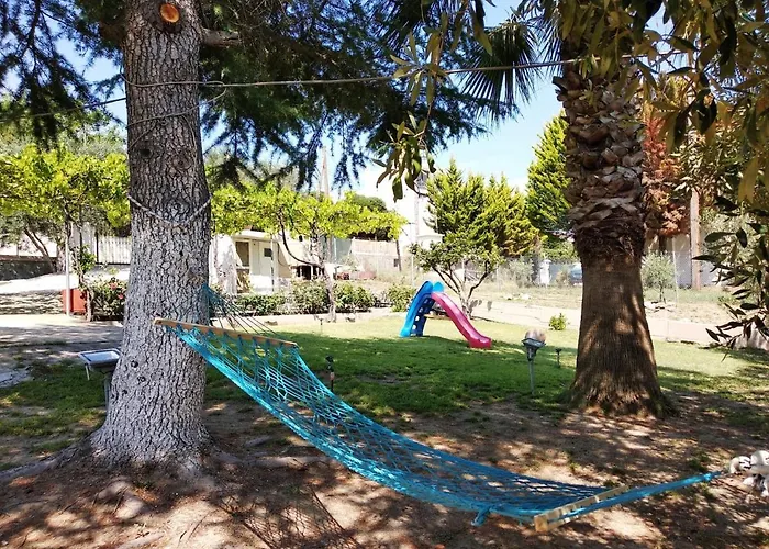 Casa de Férias Leaves Nea Iraklitsa