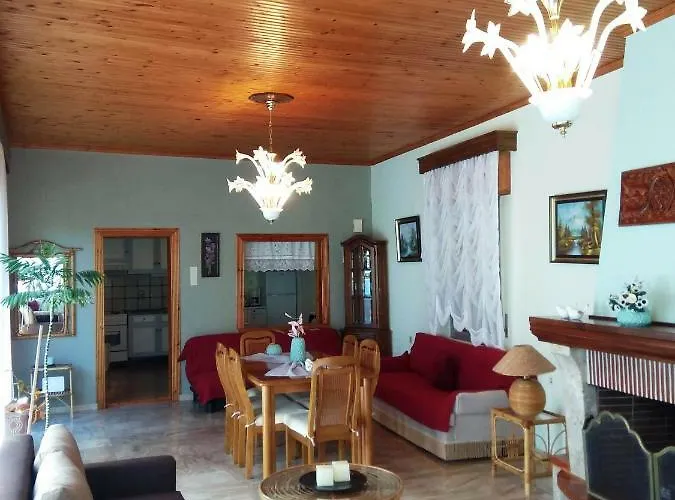 Leaves Casa de Férias Nea Iraklitsa